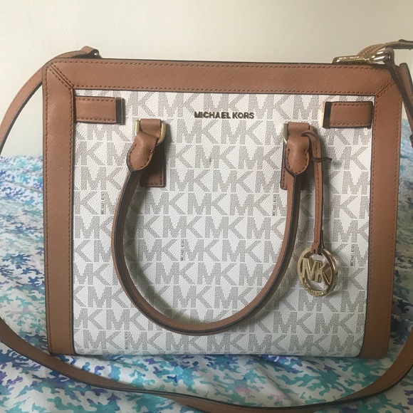 Michael Kors : large satchel - Picture 2 of 6